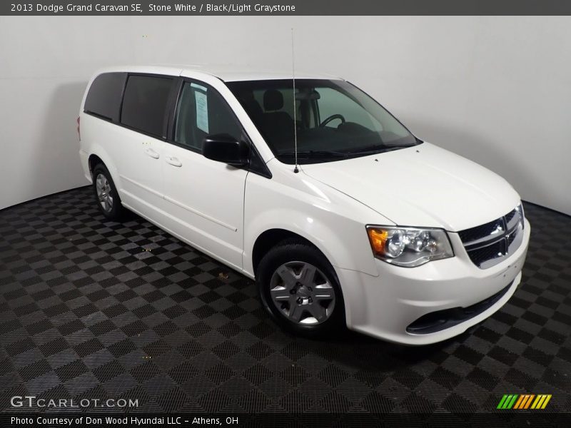 Stone White / Black/Light Graystone 2013 Dodge Grand Caravan SE