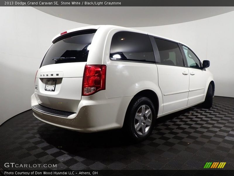 Stone White / Black/Light Graystone 2013 Dodge Grand Caravan SE