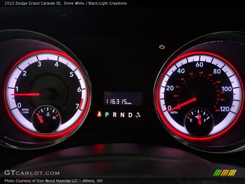 Stone White / Black/Light Graystone 2013 Dodge Grand Caravan SE