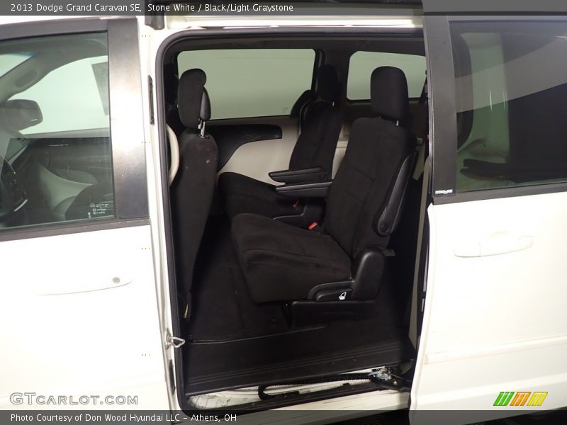 Stone White / Black/Light Graystone 2013 Dodge Grand Caravan SE