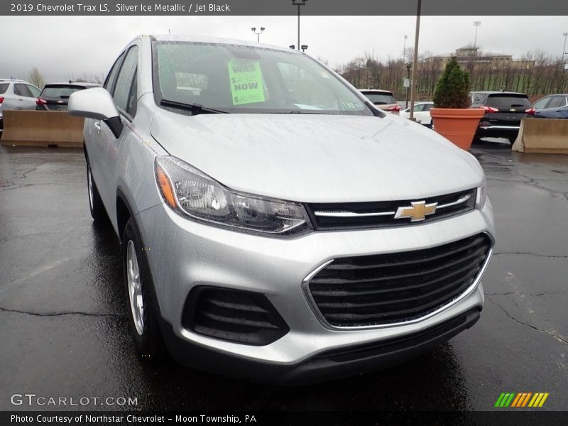  2019 Trax LS Silver Ice Metallic