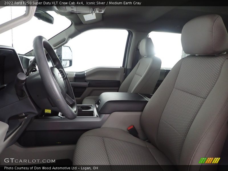 Iconic Silver / Medium Earth Gray 2022 Ford F250 Super Duty XLT Crew Cab 4x4