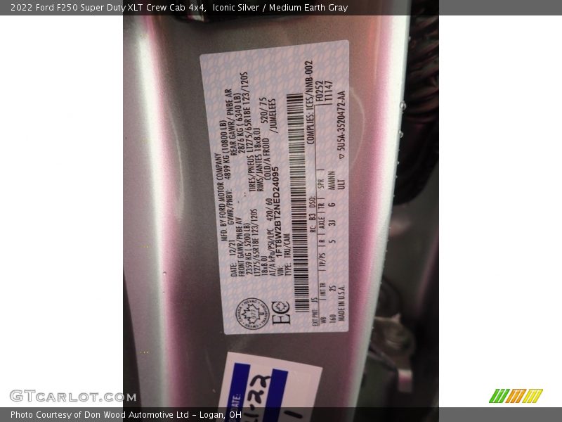 2022 F250 Super Duty XLT Crew Cab 4x4 Iconic Silver Color Code JS