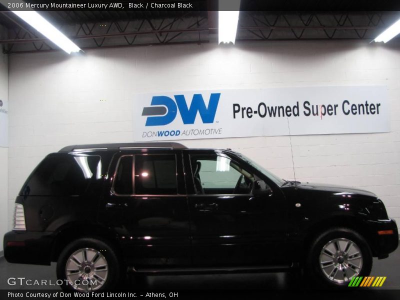 Black / Charcoal Black 2006 Mercury Mountaineer Luxury AWD