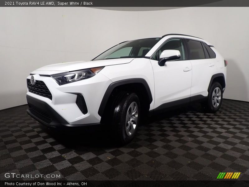 Super White / Black 2021 Toyota RAV4 LE AWD