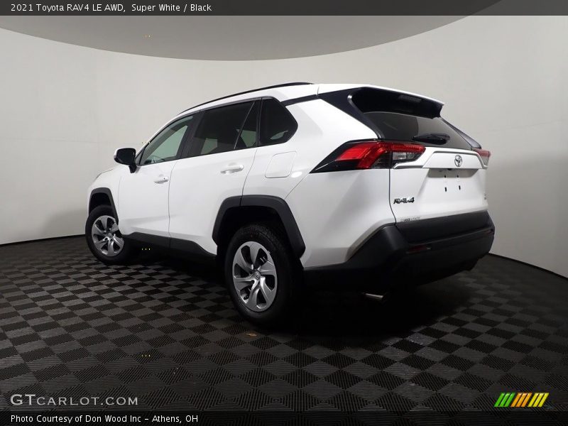 Super White / Black 2021 Toyota RAV4 LE AWD