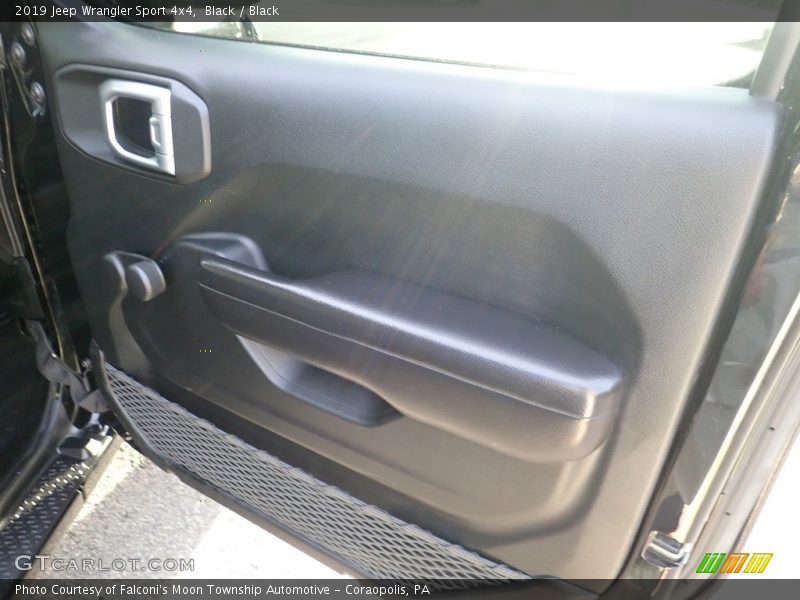 Black / Black 2019 Jeep Wrangler Sport 4x4