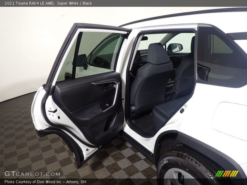 Super White / Black 2021 Toyota RAV4 LE AWD