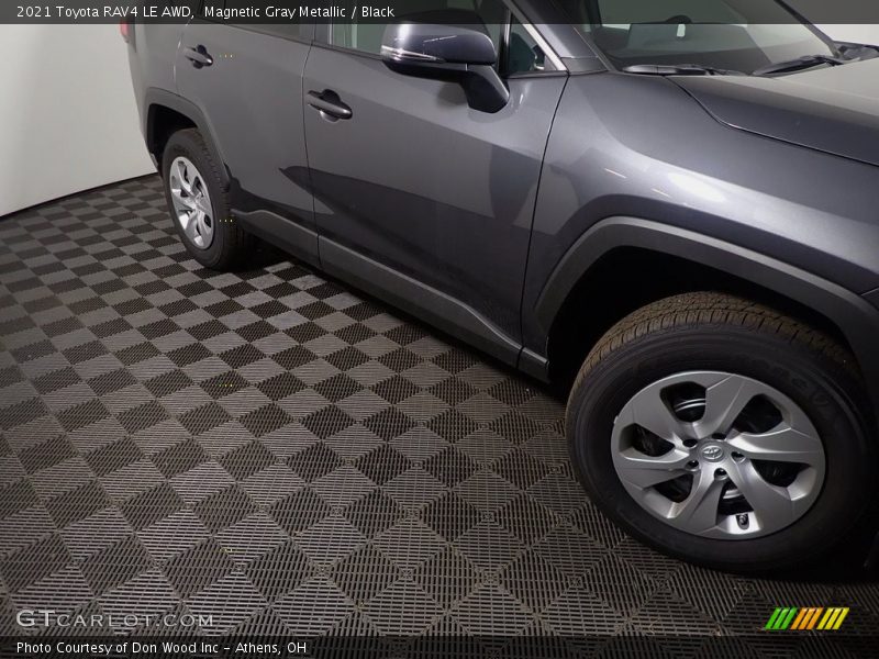 Magnetic Gray Metallic / Black 2021 Toyota RAV4 LE AWD