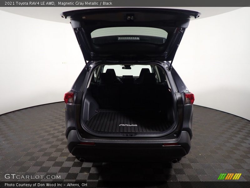 Magnetic Gray Metallic / Black 2021 Toyota RAV4 LE AWD