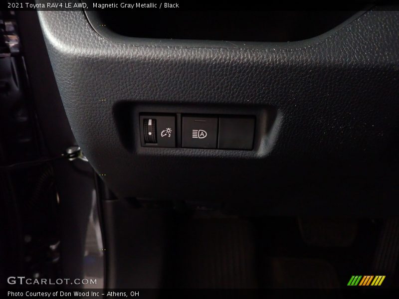 Magnetic Gray Metallic / Black 2021 Toyota RAV4 LE AWD