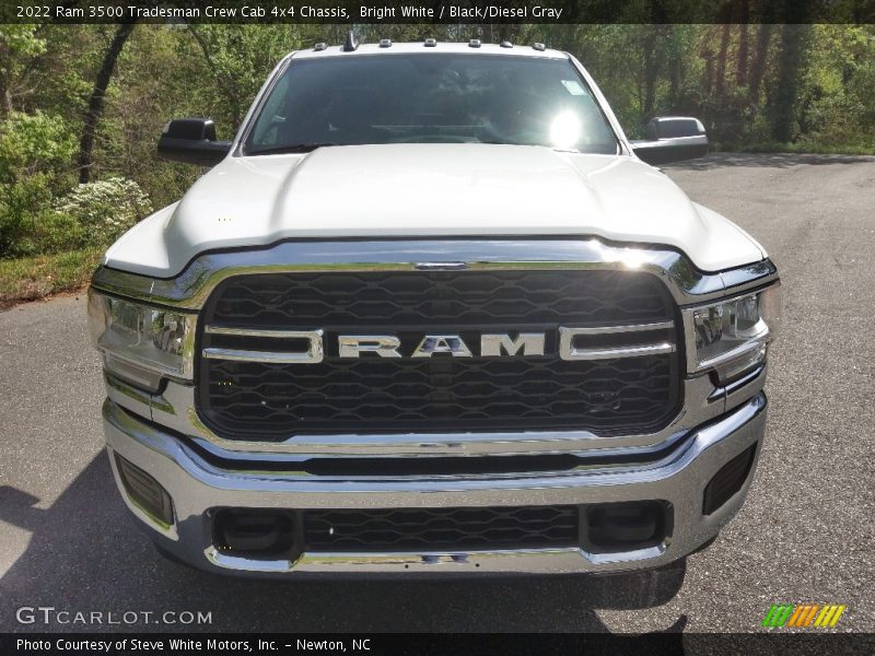 Bright White / Black/Diesel Gray 2022 Ram 3500 Tradesman Crew Cab 4x4 Chassis