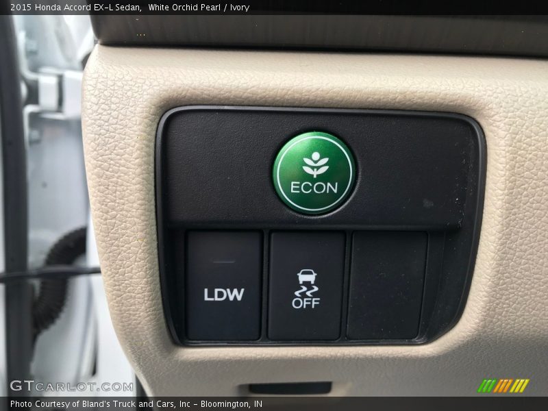 White Orchid Pearl / Ivory 2015 Honda Accord EX-L Sedan