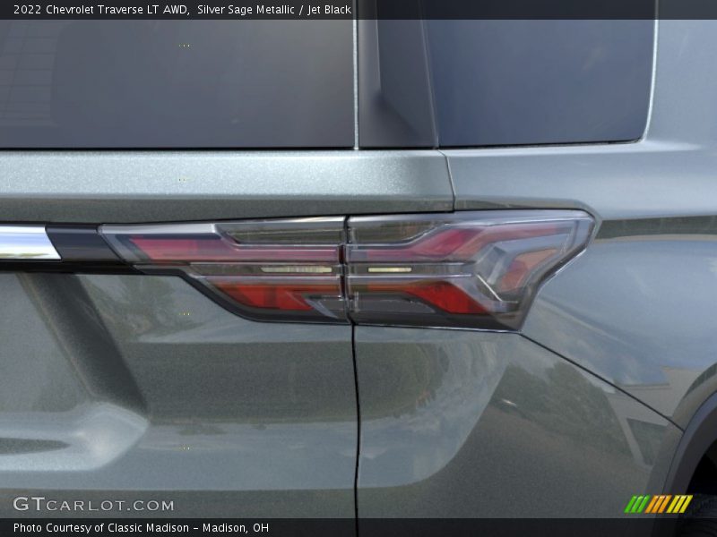 Silver Sage Metallic / Jet Black 2022 Chevrolet Traverse LT AWD