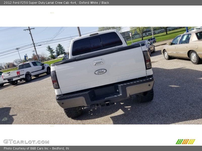 Oxford White / Black 2012 Ford F250 Super Duty Lariat Crew Cab 4x4