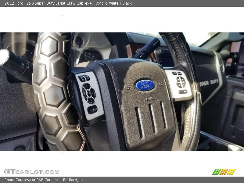 Oxford White / Black 2012 Ford F250 Super Duty Lariat Crew Cab 4x4