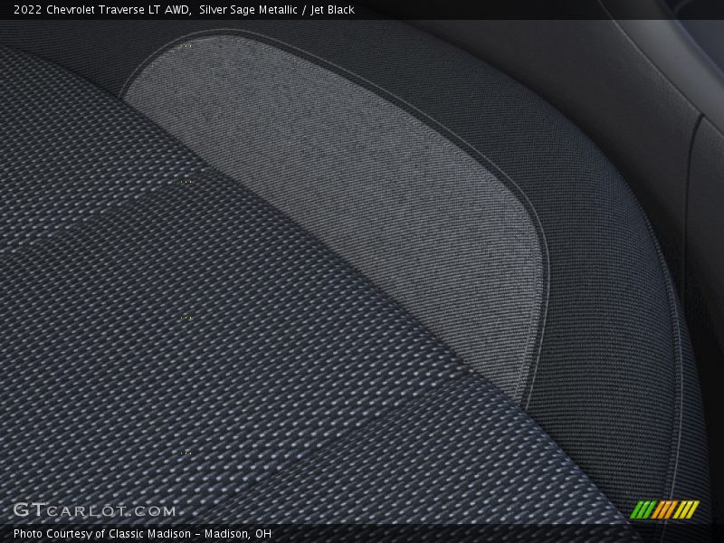 Silver Sage Metallic / Jet Black 2022 Chevrolet Traverse LT AWD