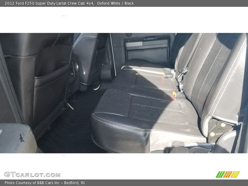 Oxford White / Black 2012 Ford F250 Super Duty Lariat Crew Cab 4x4