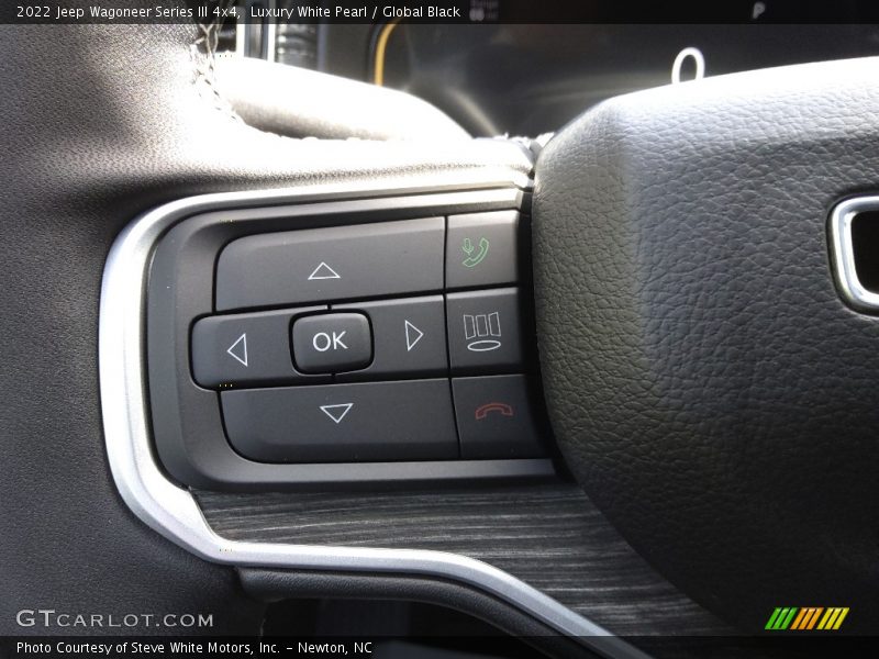 Luxury White Pearl / Global Black 2022 Jeep Wagoneer Series III 4x4