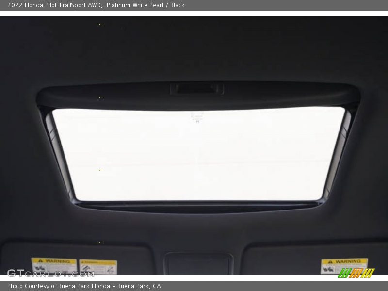 Platinum White Pearl / Black 2022 Honda Pilot TrailSport AWD