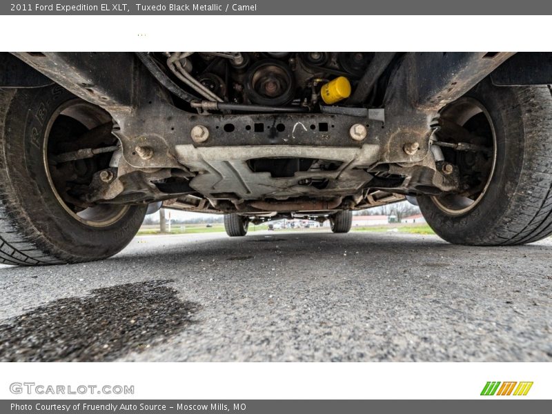 Tuxedo Black Metallic / Camel 2011 Ford Expedition EL XLT