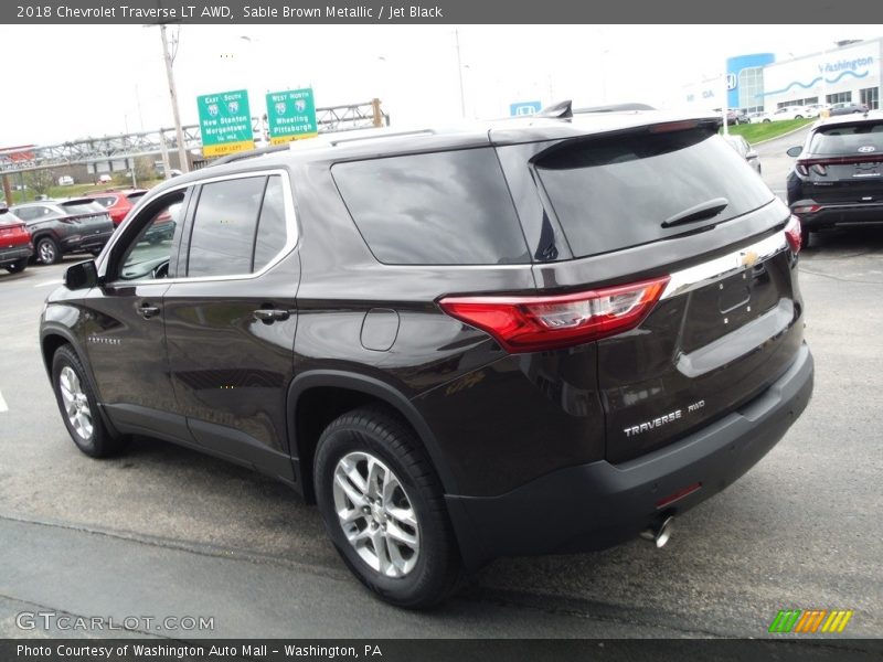 Sable Brown Metallic / Jet Black 2018 Chevrolet Traverse LT AWD