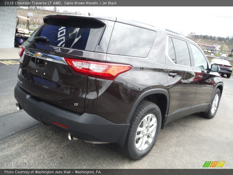 Sable Brown Metallic / Jet Black 2018 Chevrolet Traverse LT AWD