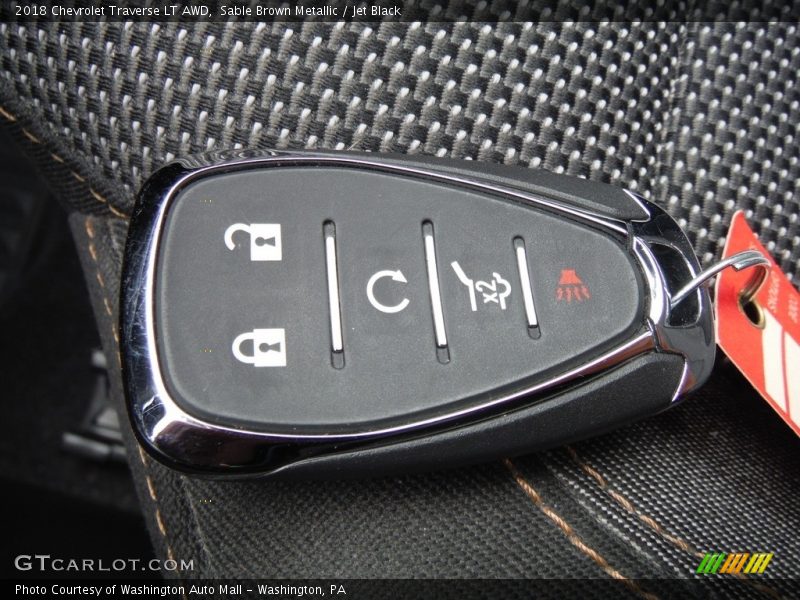 Sable Brown Metallic / Jet Black 2018 Chevrolet Traverse LT AWD