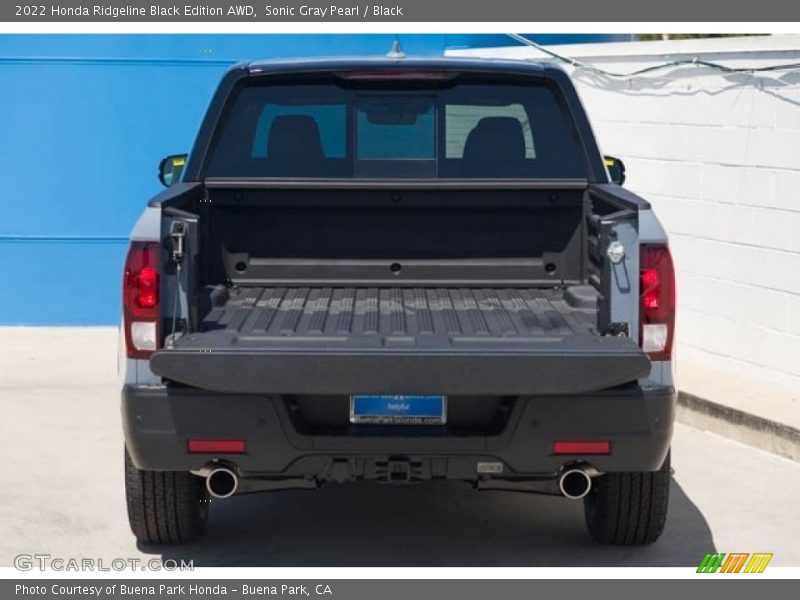 Sonic Gray Pearl / Black 2022 Honda Ridgeline Black Edition AWD