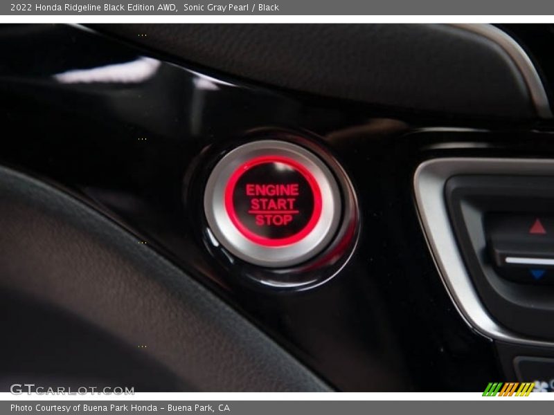 Sonic Gray Pearl / Black 2022 Honda Ridgeline Black Edition AWD