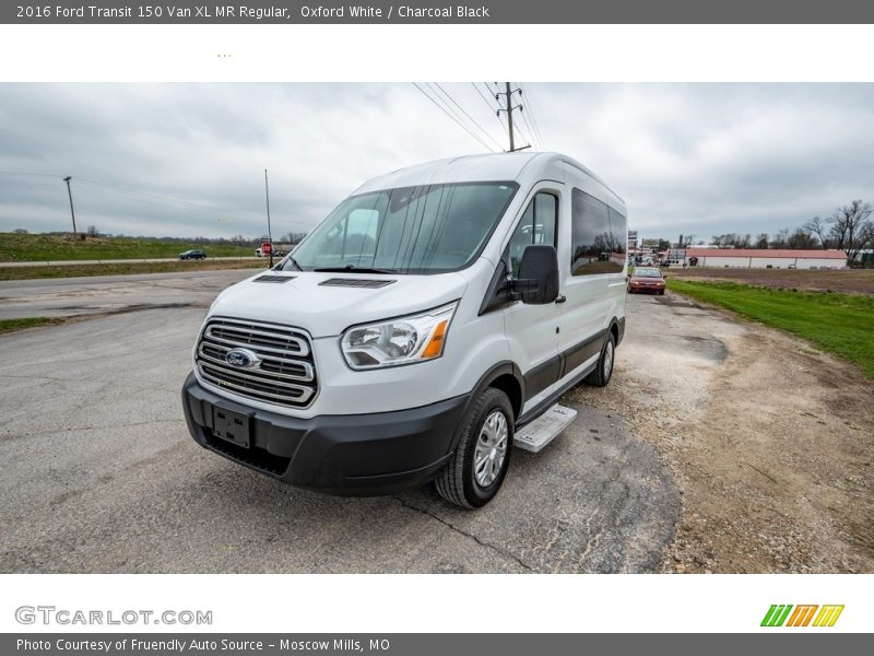 Oxford White / Charcoal Black 2016 Ford Transit 150 Van XL MR Regular