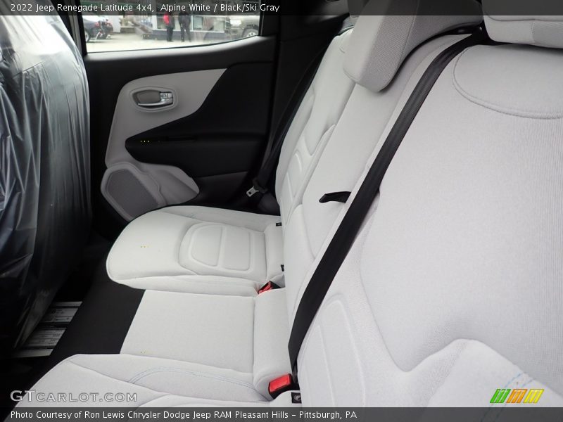 Alpine White / Black/Ski Gray 2022 Jeep Renegade Latitude 4x4