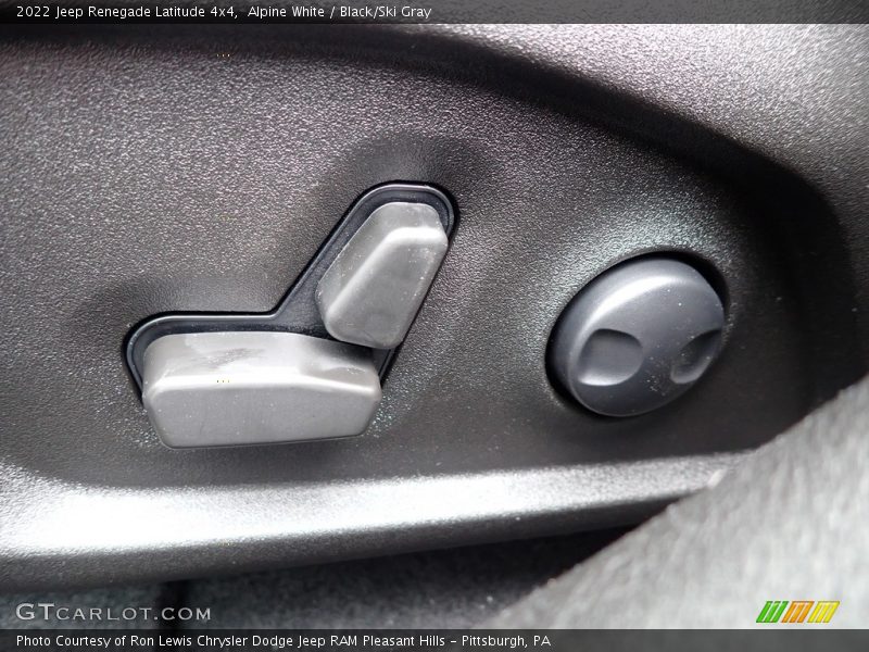Alpine White / Black/Ski Gray 2022 Jeep Renegade Latitude 4x4