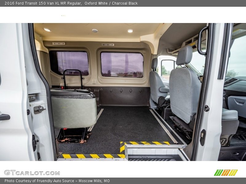 Oxford White / Charcoal Black 2016 Ford Transit 150 Van XL MR Regular