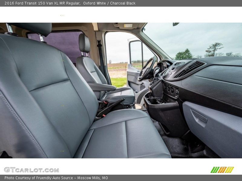 Oxford White / Charcoal Black 2016 Ford Transit 150 Van XL MR Regular