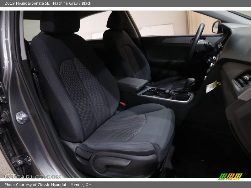 Machine Gray / Black 2019 Hyundai Sonata SE