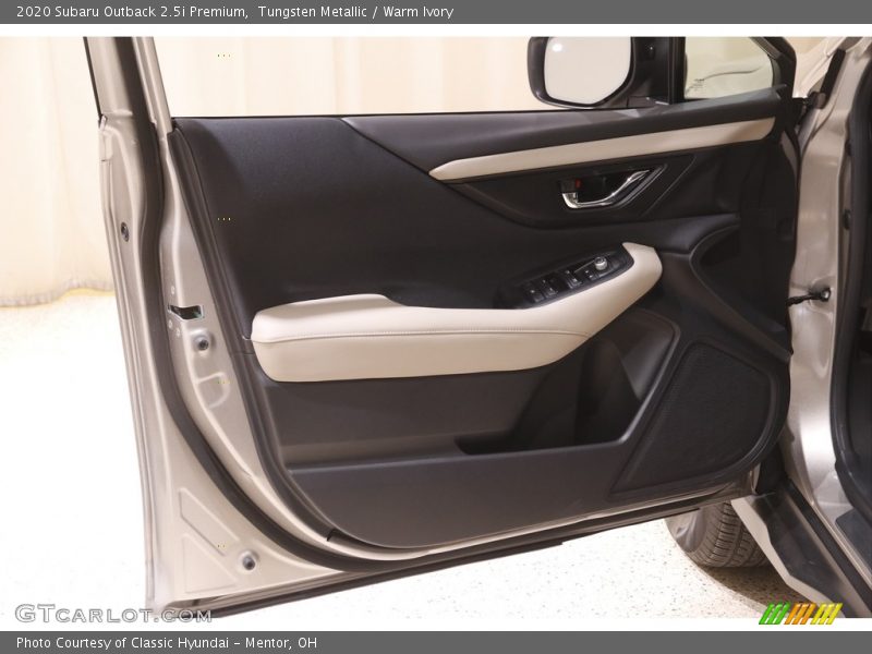 Tungsten Metallic / Warm Ivory 2020 Subaru Outback 2.5i Premium