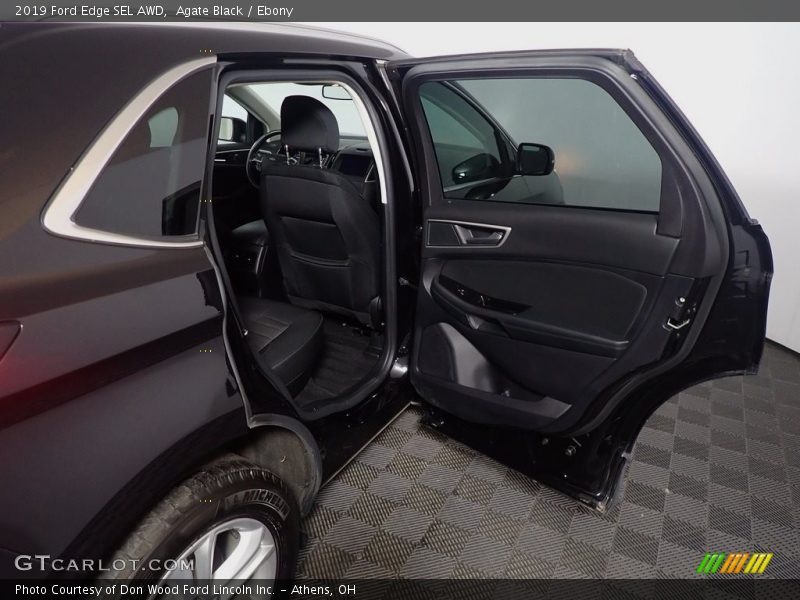 Agate Black / Ebony 2019 Ford Edge SEL AWD