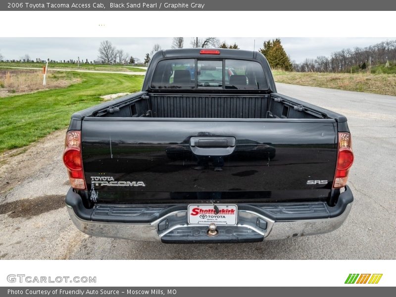 Black Sand Pearl / Graphite Gray 2006 Toyota Tacoma Access Cab