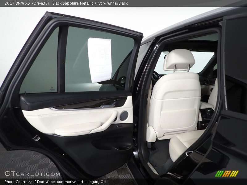 Black Sapphire Metallic / Ivory White/Black 2017 BMW X5 xDrive35i