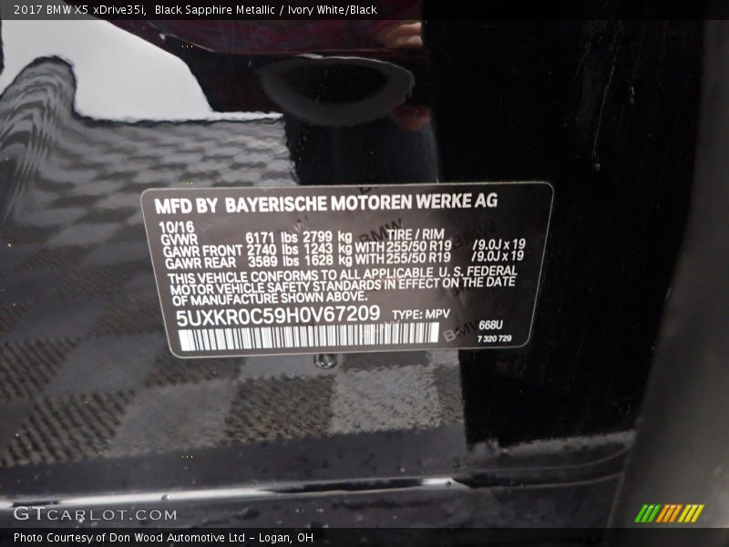 Black Sapphire Metallic / Ivory White/Black 2017 BMW X5 xDrive35i