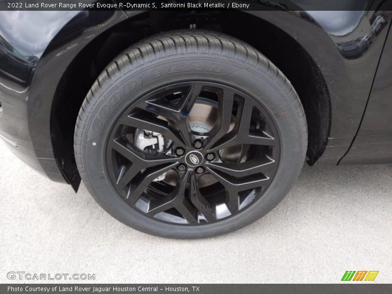  2022 Range Rover Evoque R-Dynamic S Wheel