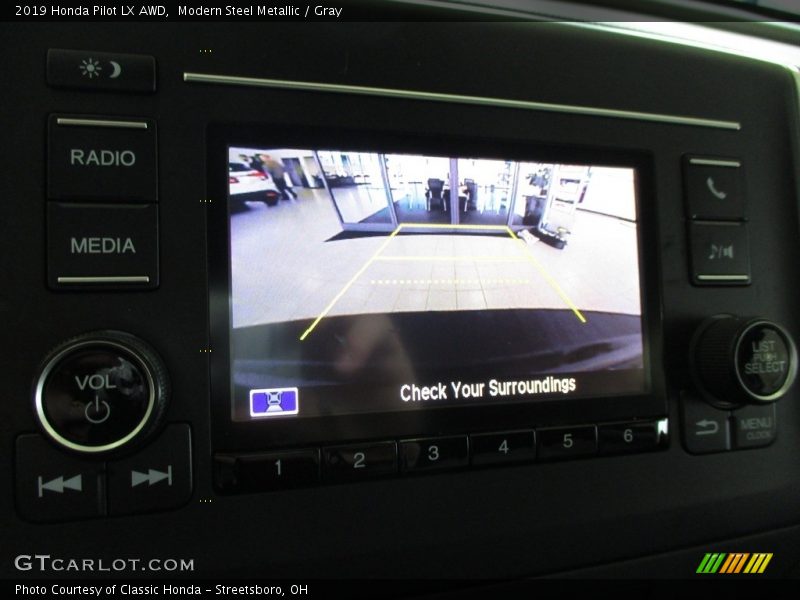 Modern Steel Metallic / Gray 2019 Honda Pilot LX AWD