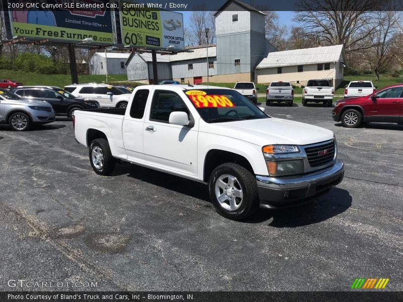 Front 3/4 View of 2009 Canyon SLE Extended Cab