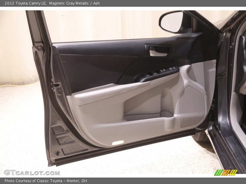Magnetic Gray Metallic / Ash 2013 Toyota Camry LE