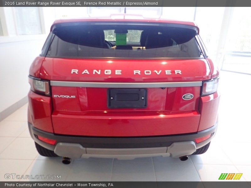 Firenze Red Metalllic / Espresso/Almond 2016 Land Rover Range Rover Evoque SE