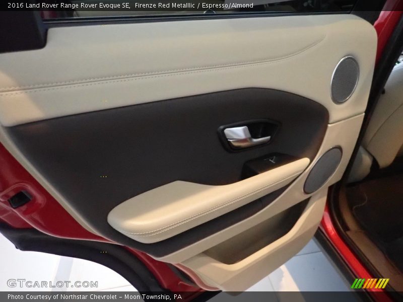 Firenze Red Metalllic / Espresso/Almond 2016 Land Rover Range Rover Evoque SE