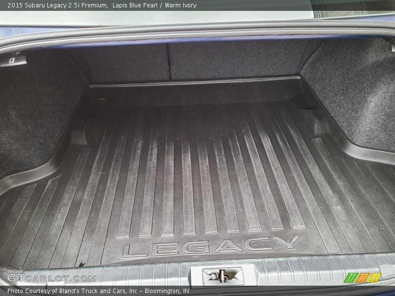  2015 Legacy 2.5i Premium Trunk