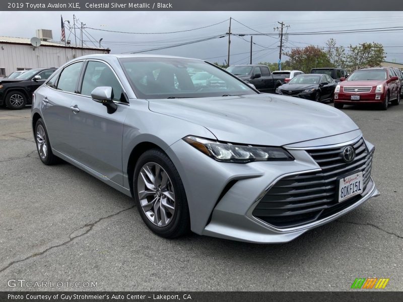 Celestial Silver Metallic / Black 2019 Toyota Avalon XLE