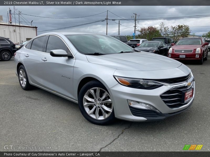 Silver Ice Metallic / Dark Atmosphere/Light Wheat 2019 Chevrolet Malibu LT